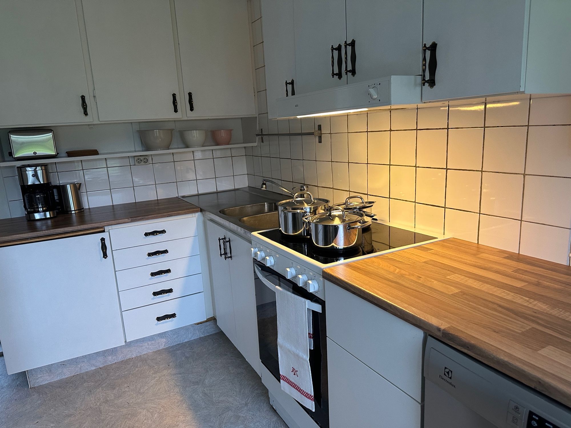 Naturnära boende nära Isaberg och sjö. – bild 3 av 15