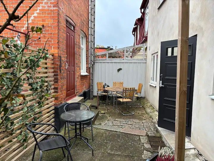 Centralt gathus - bas för en fantastisk padelresa – bild 10 av 22