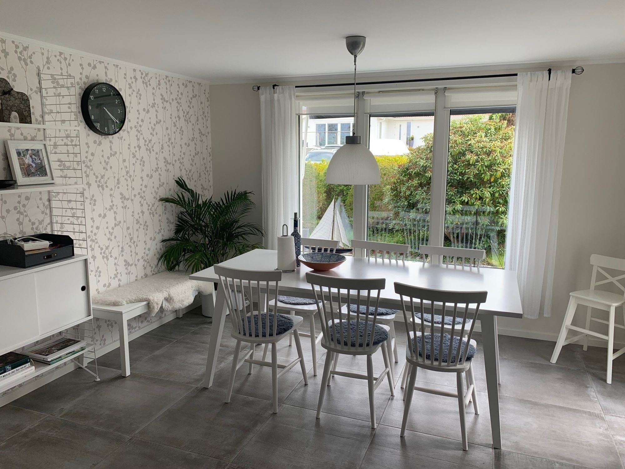 Härligt sommarhus på Tjörn med havsutsikt. – bild 14 av 24
