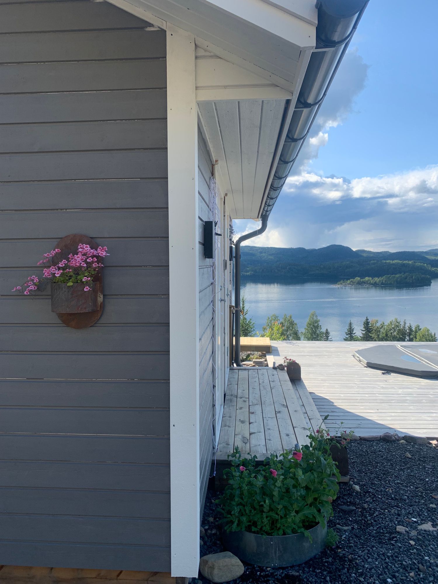 Fantastiskt hus med pool i världsarvet Höga Kusten – bild 5 av 24