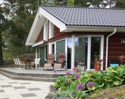 Långvik Ingarö. Attraktives Haus im Schärengarten