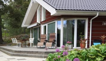 Långvik Ingarö, 2 attraktiva arkitektritade hus