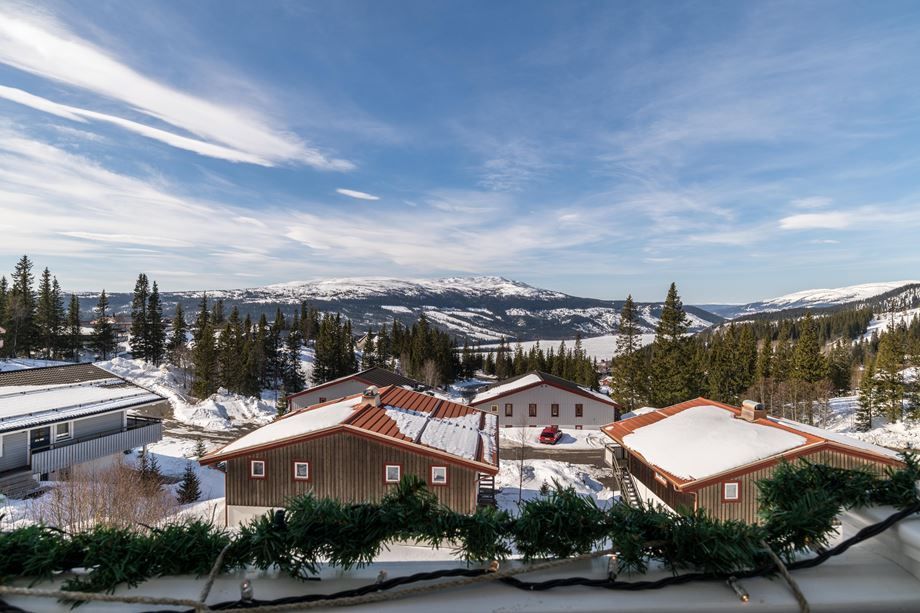 Backnära lägenhet i Åre Björnen. 6 bäddar
