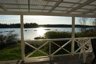 Stuga vid havet Hållnäs Kilskär Norra Uppland – bild 2 av 11