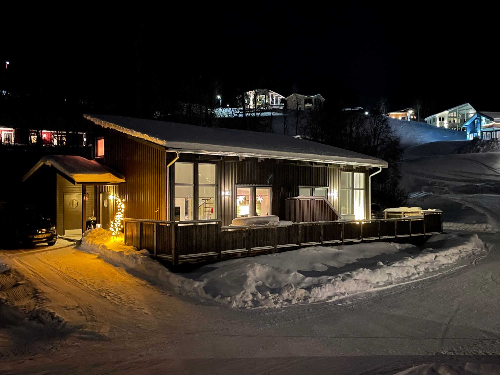 Modern Fjällstuga – bild 4 av 10