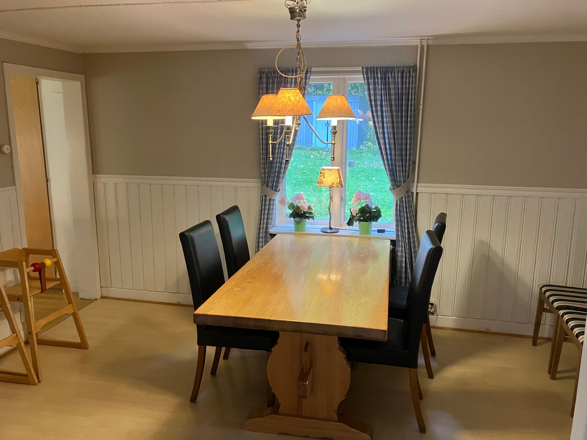 Hus med sjöutsikt! – bild 8 av 17