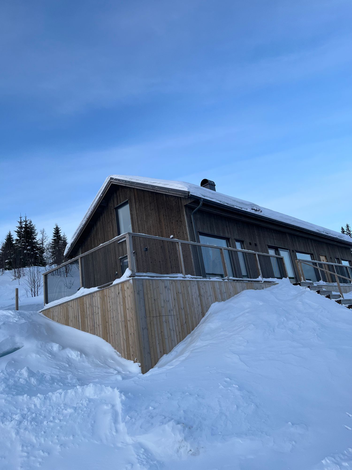 Modern, familjevänlig stuga – bild 13 av 14