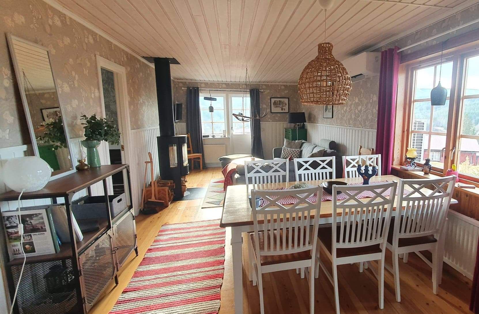 Mysig fjällstuga på Prinsbacken i Sälen – bild 3 av 12