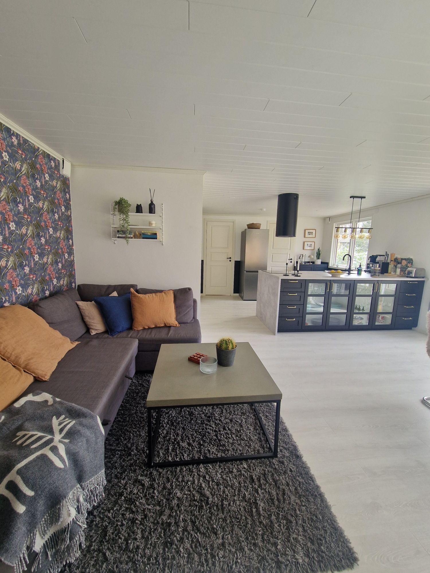 Mysig stuga nära Västersjön – bild 6 av 24