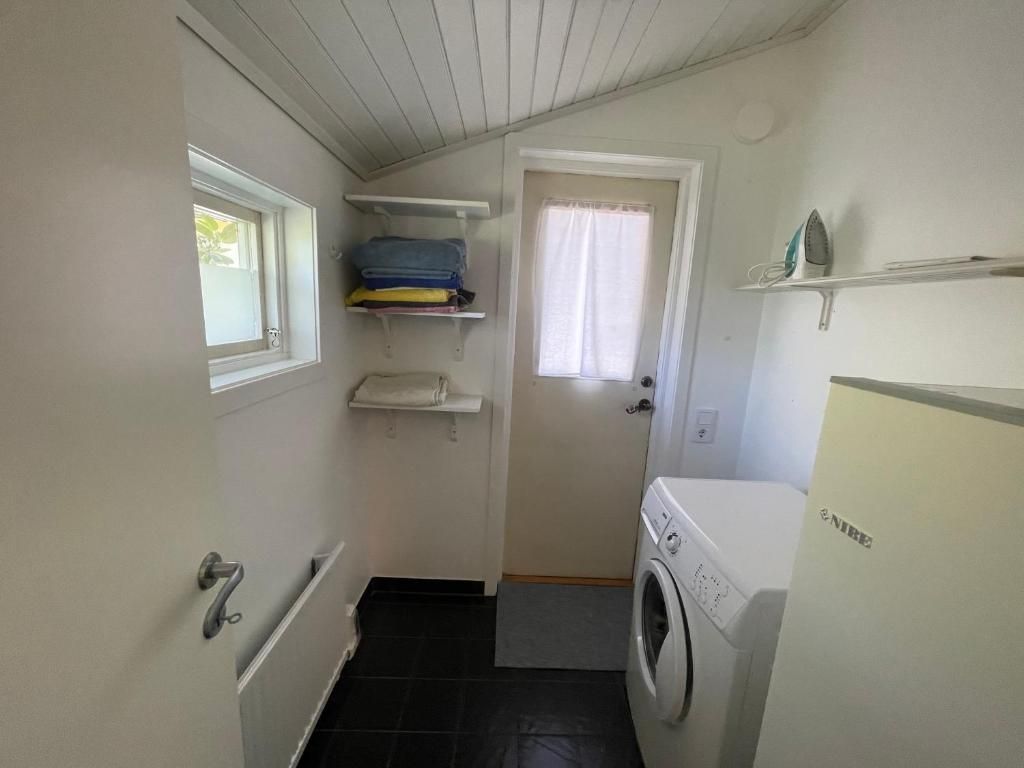 Charmigt Villa bredvid sjön Örlen – bild 13 av 19