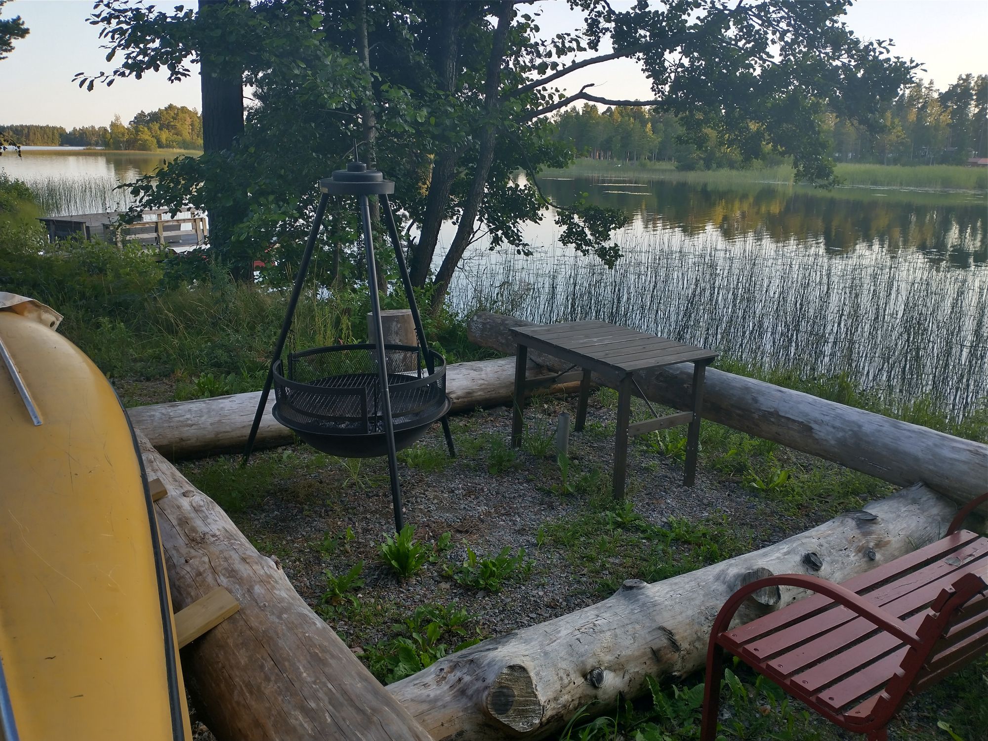 Hus med sjötomt, 10bäddar, möblerad brygga – bild 4 av 18