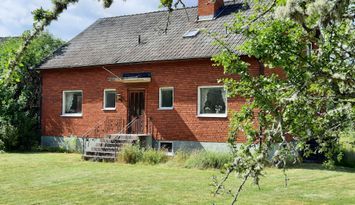 Naturskönt beläget sommarhus i Långasjö Socken