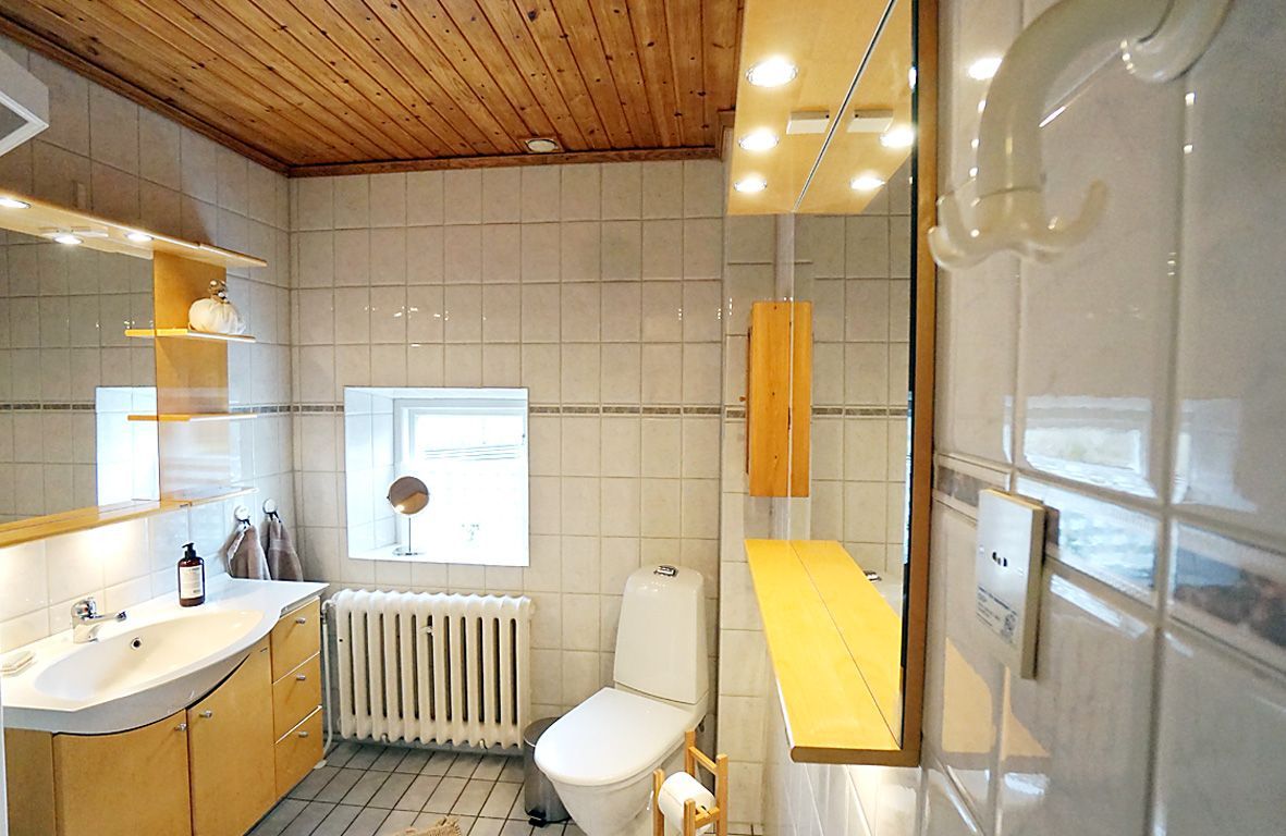 Stort Charmigt hus i Småland, Eksjö, Vimmerby – bild 14 av 24