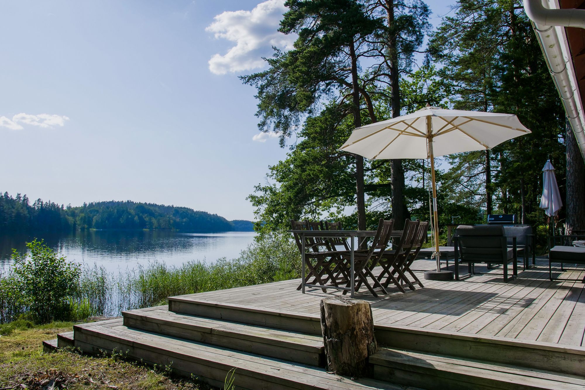 KURÖN - En egen ö i en idyllisk sommarmiljö! – bild 2 av 24