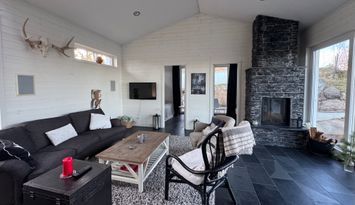 Charmigt skärgårdshus med sjöutsikt, Stora Timrarö