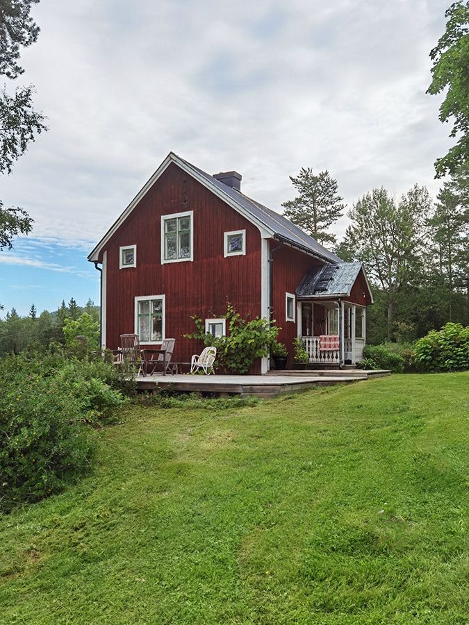 Torp med högt, tyst & soligt läge – bild 2 av 24