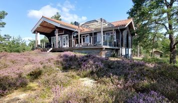 SUPER FIN timmerstuga Roviken vid Vänern-Säffle