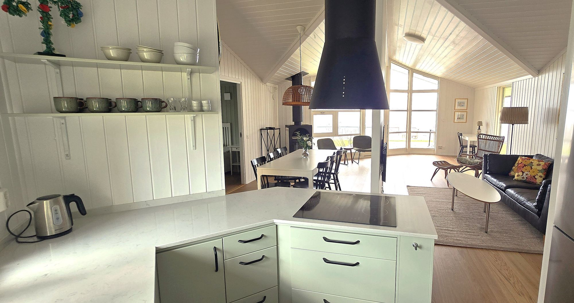 Fin Stuga på sjötomt 6+2 (& 2+2) vid Ringsjöstrand – bild 11 av 24