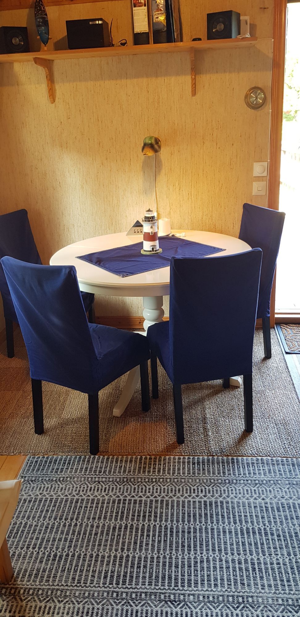 STUGA på RESARÖ,Vaxholm. NÄRA HAVET – bild 16 av 23