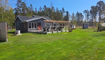 Nice little house with 4- 12, beds in Gotland
