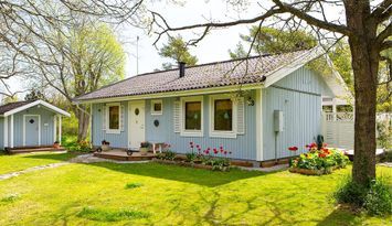 En avskild pärla bland fjärilar och ekar.
