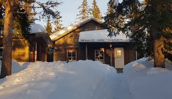 Nyrenoverad stuga i Hemfjällstangen