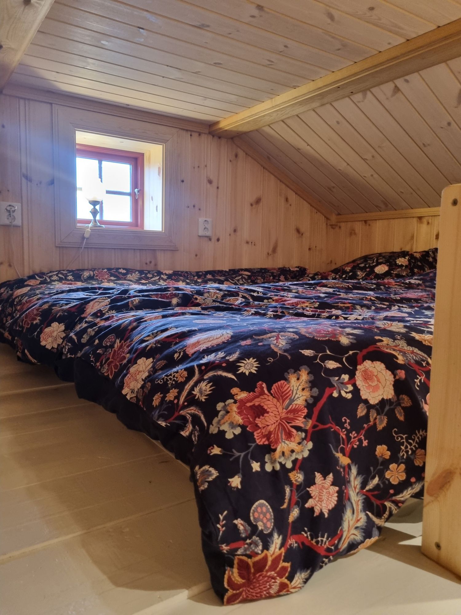 Mysig stuga i Gopshus längs Vasaloppsspåren – bild 18 av 24