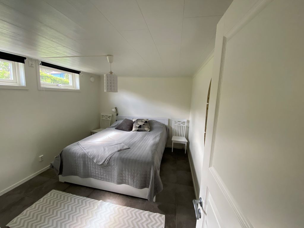 Hus med bastu, 650 meter till badplats | SE09135 – bild 15 av 24