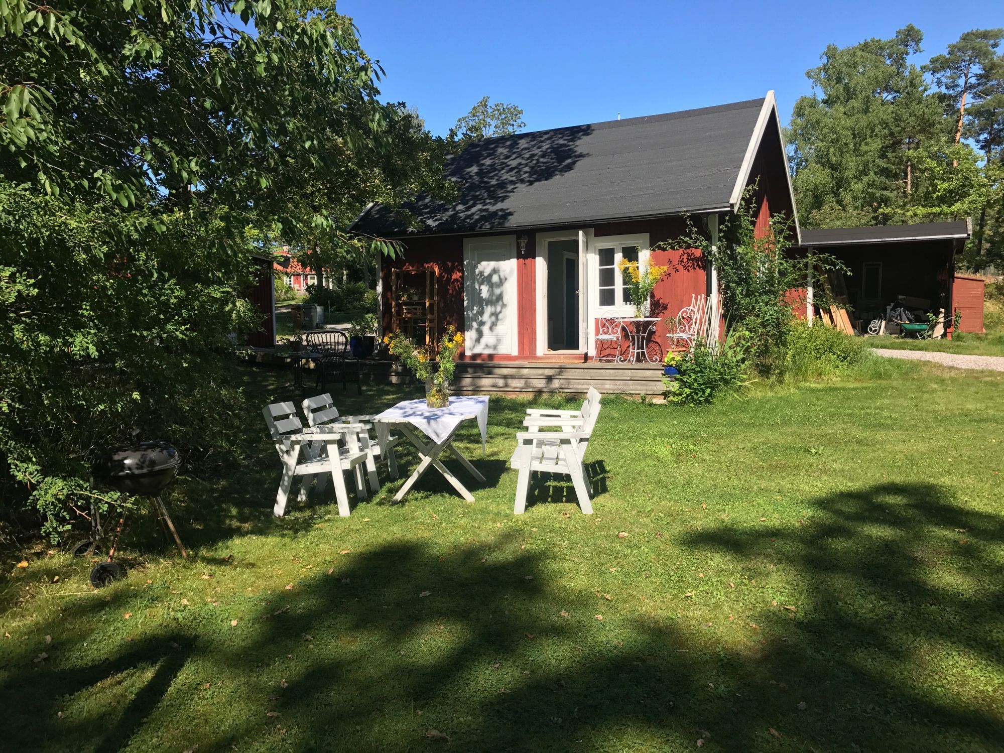 Stuga i vacker skärgårdsmiljö vaxholm – bild 12 av 24
