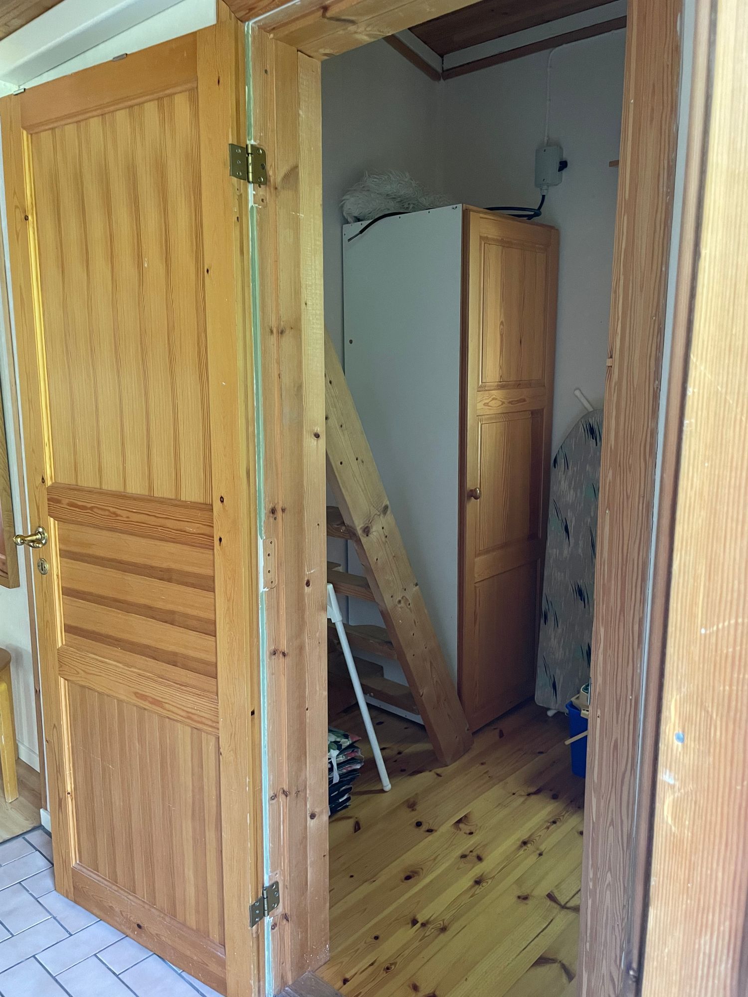 Strandnära stuga i naturskön miljö – bild 20 av 24