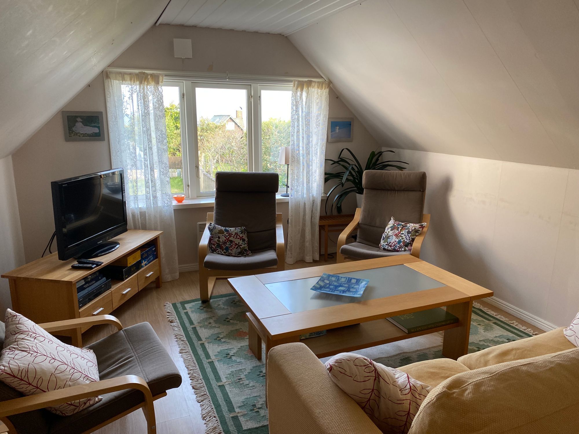 Strandnära stuga i Skummeslövsstrand – bild 10 av 24