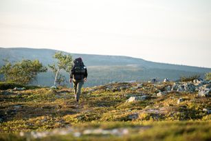 Mysig stuga i härliga Härjedalen- 200 m från fiske