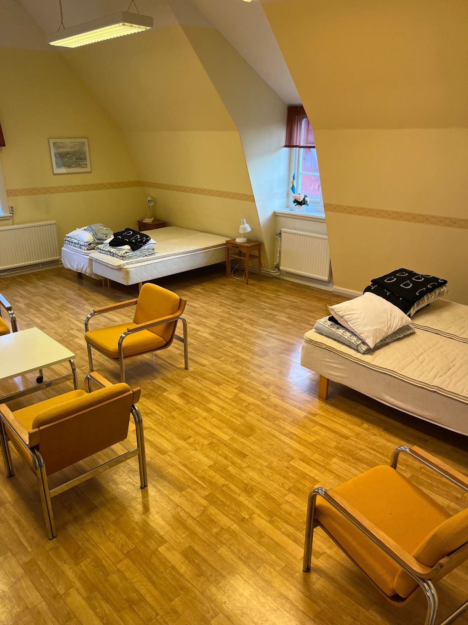 Lägenhet på övervåning i Källunge Bygdegård – bild 6 av 14