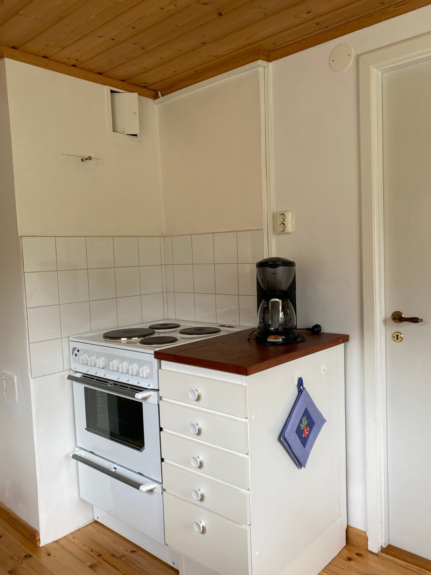 Trevligt och fräscht hus i Bleket på Tjörn – bild 6 av 22