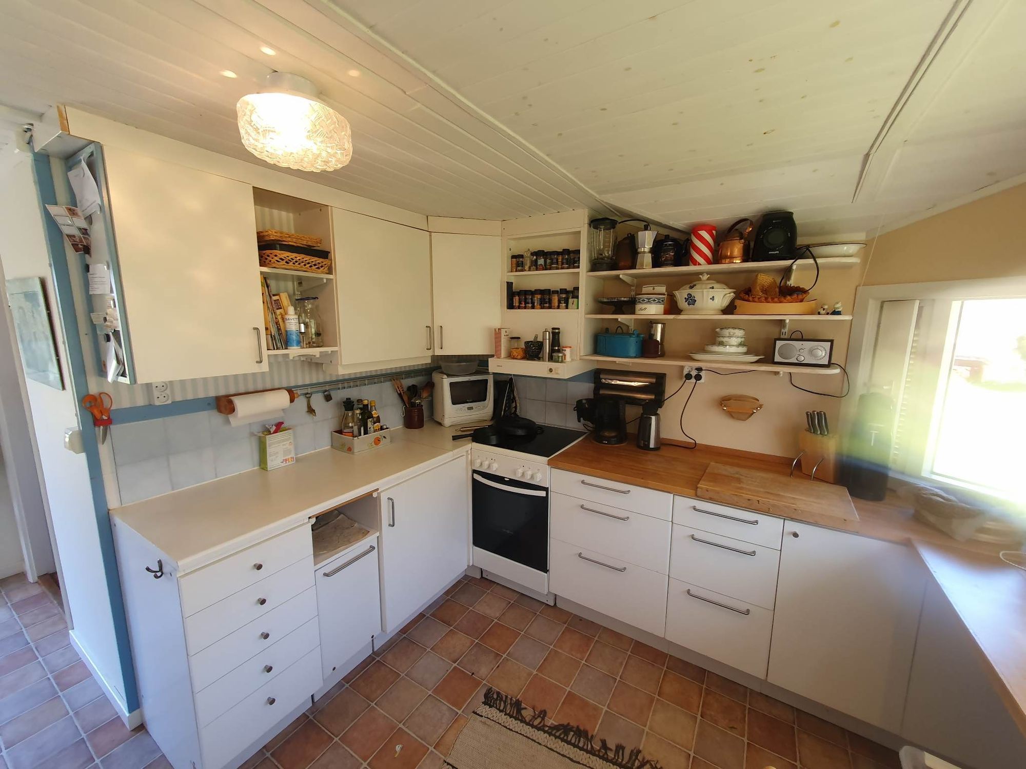 Mysig stuga på Sudret, 5 min från stranden – bild 8 av 15