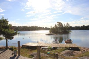 Cottage with absolute waterfront and jetty