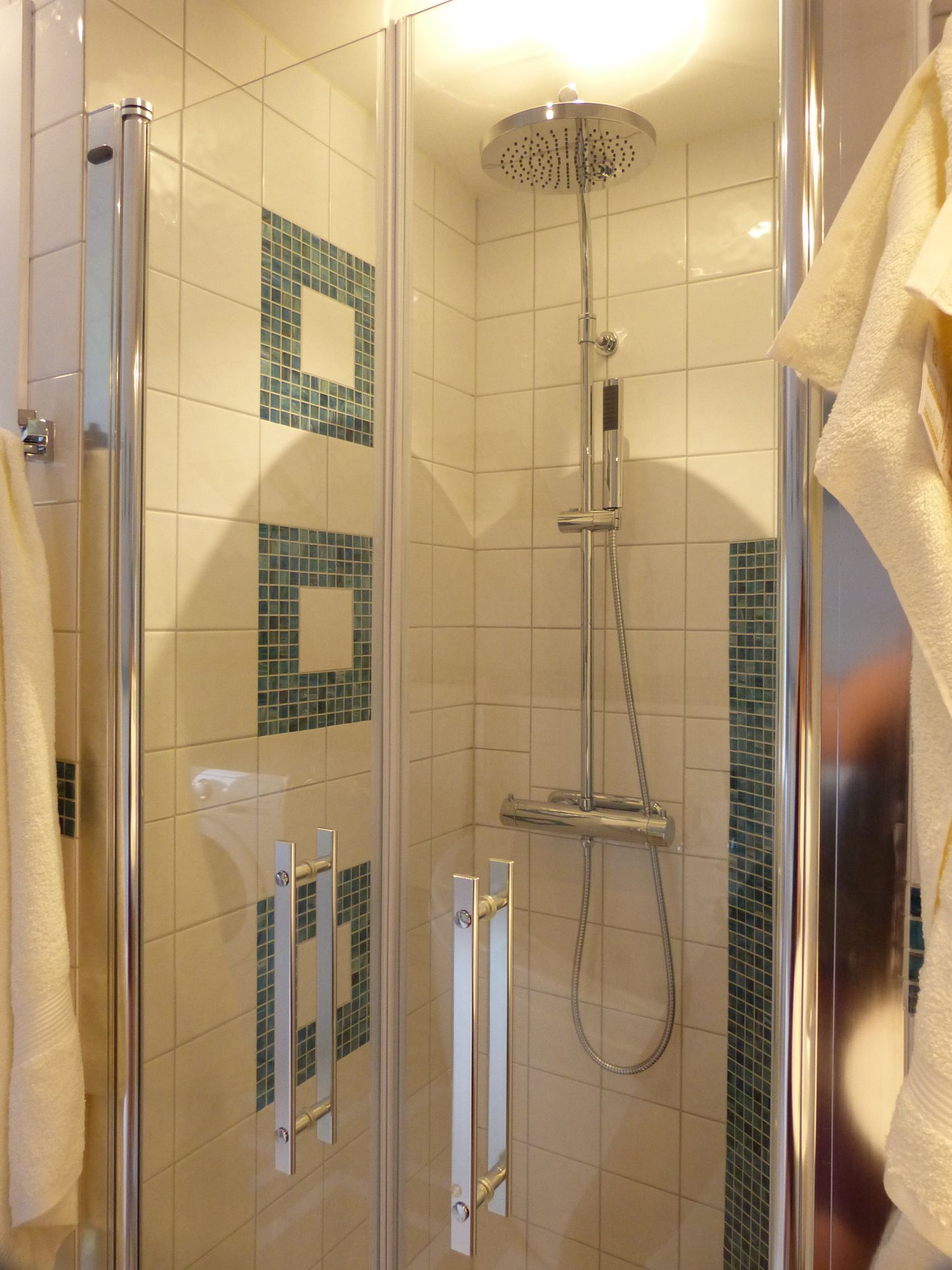 Elegant boende med vackert läge – bild 16 av 24