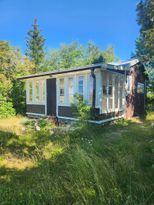 Sommarstuga o gäststuga