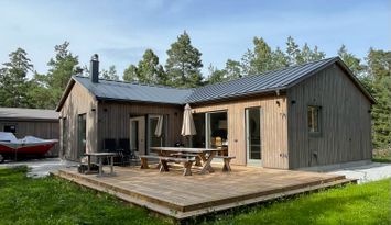 Nybyggd sommarstuga uthyres Östergarn Gotland