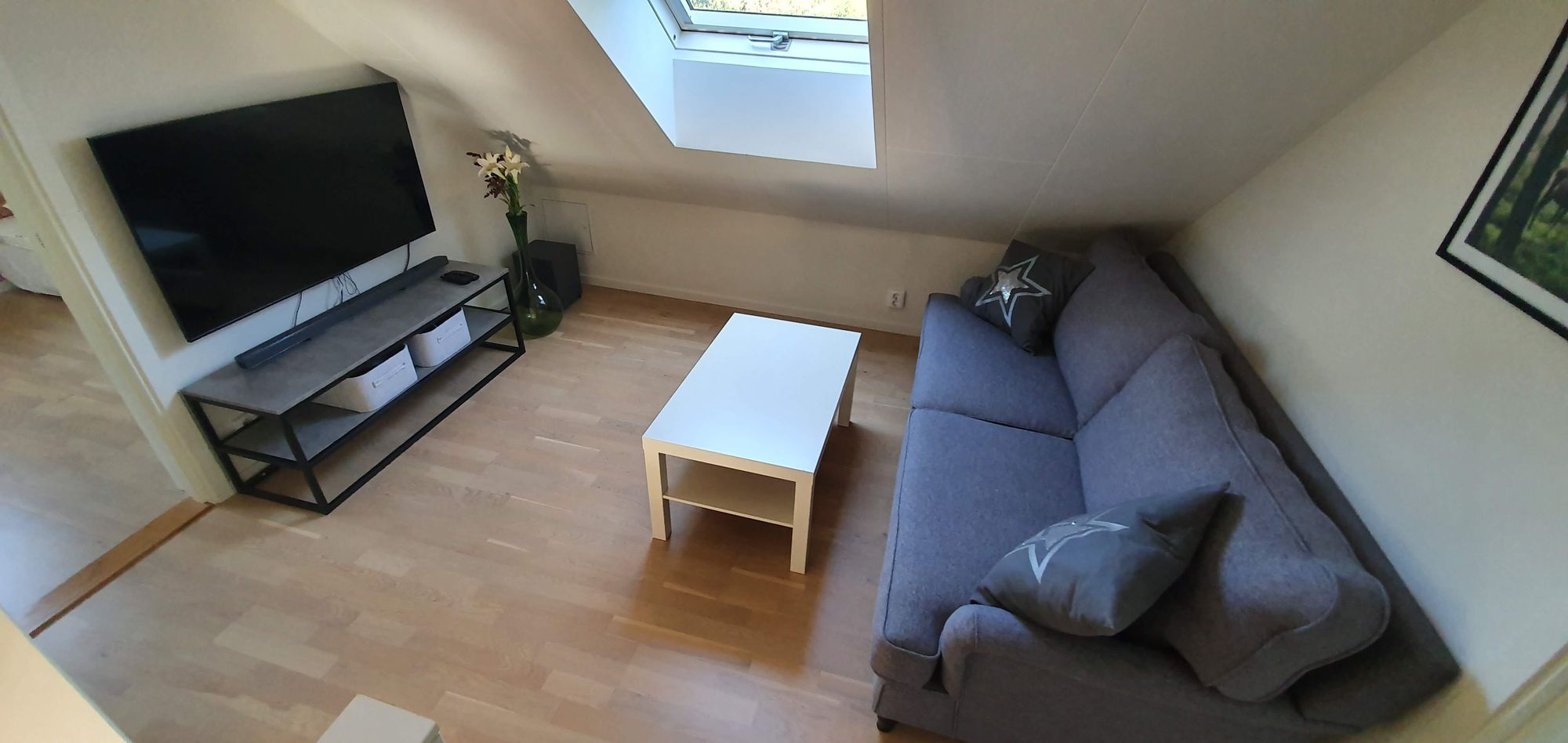 Modernt havsnära hus med hög standard och badtunna – bild 14 av 24