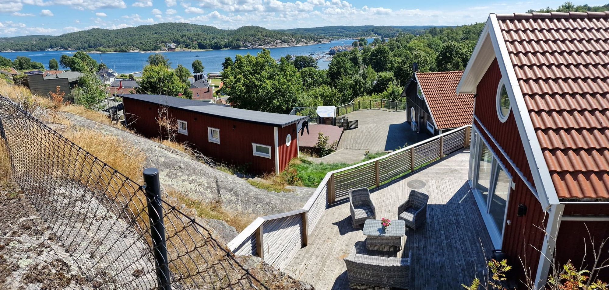 Modern stuga med havsutsikt i Svanesund | SE09151