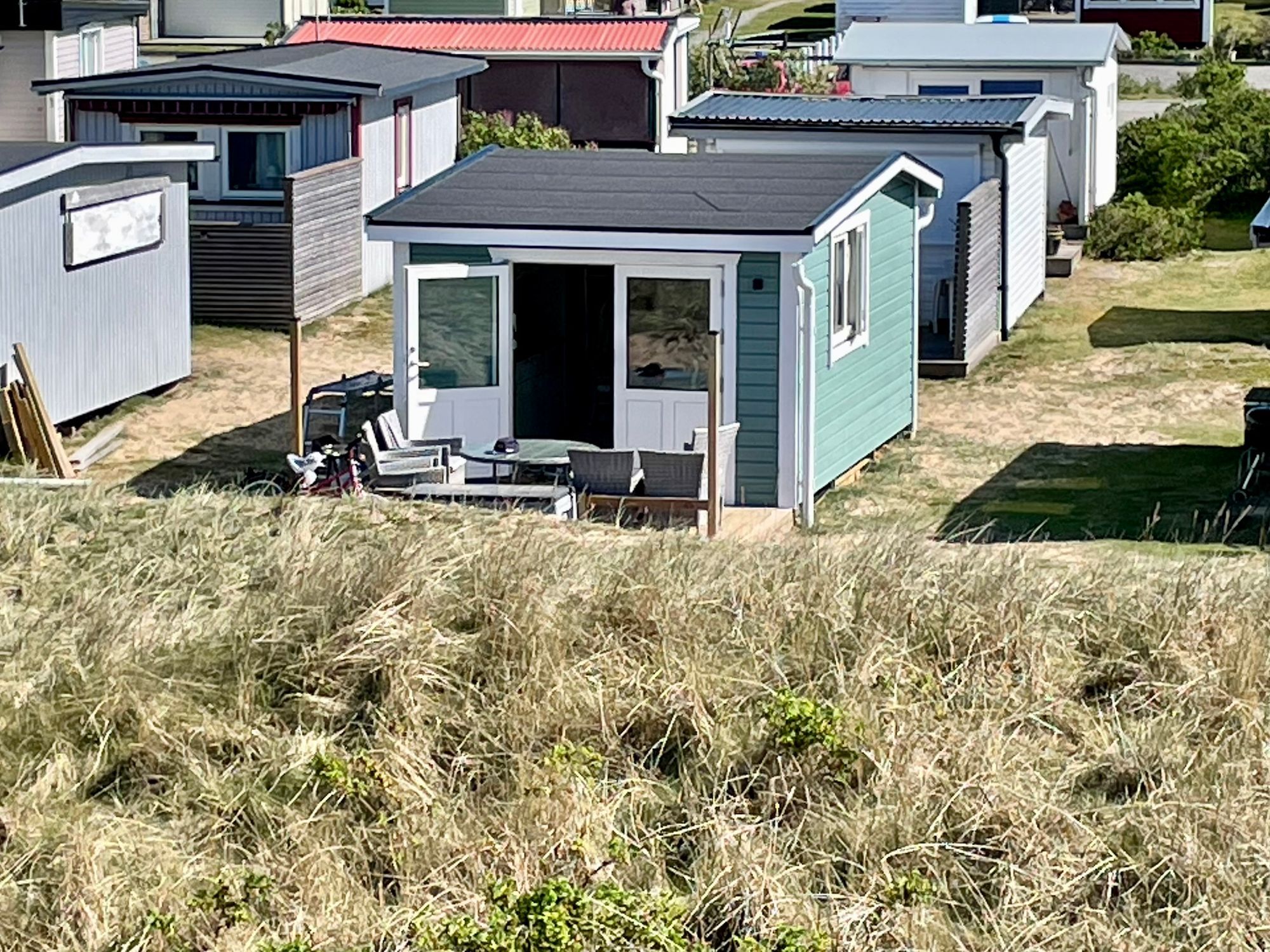 Nybyggd badstuga 20m från stranden – bild 2 av 11