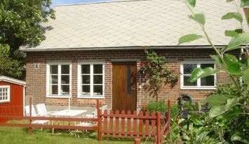 LYCKÅSSTUGAN - Mysigt boende med lekstuga!