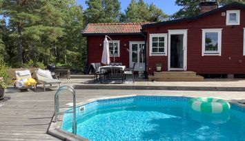 Fritidshus på Rindö/Vaxholm med pool 60/40kvm