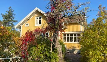 Idylliskt sommarboende vid havet!
