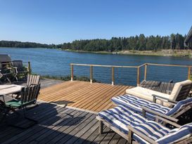 Dream location right by the ocean, your own dock