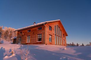 Large house in Vemdalen for several families.