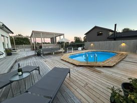 Newly built villa with pool close to the ocean