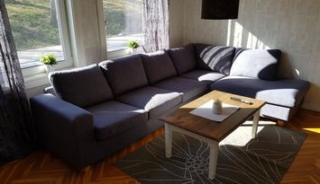 Stort boende i grums för företag