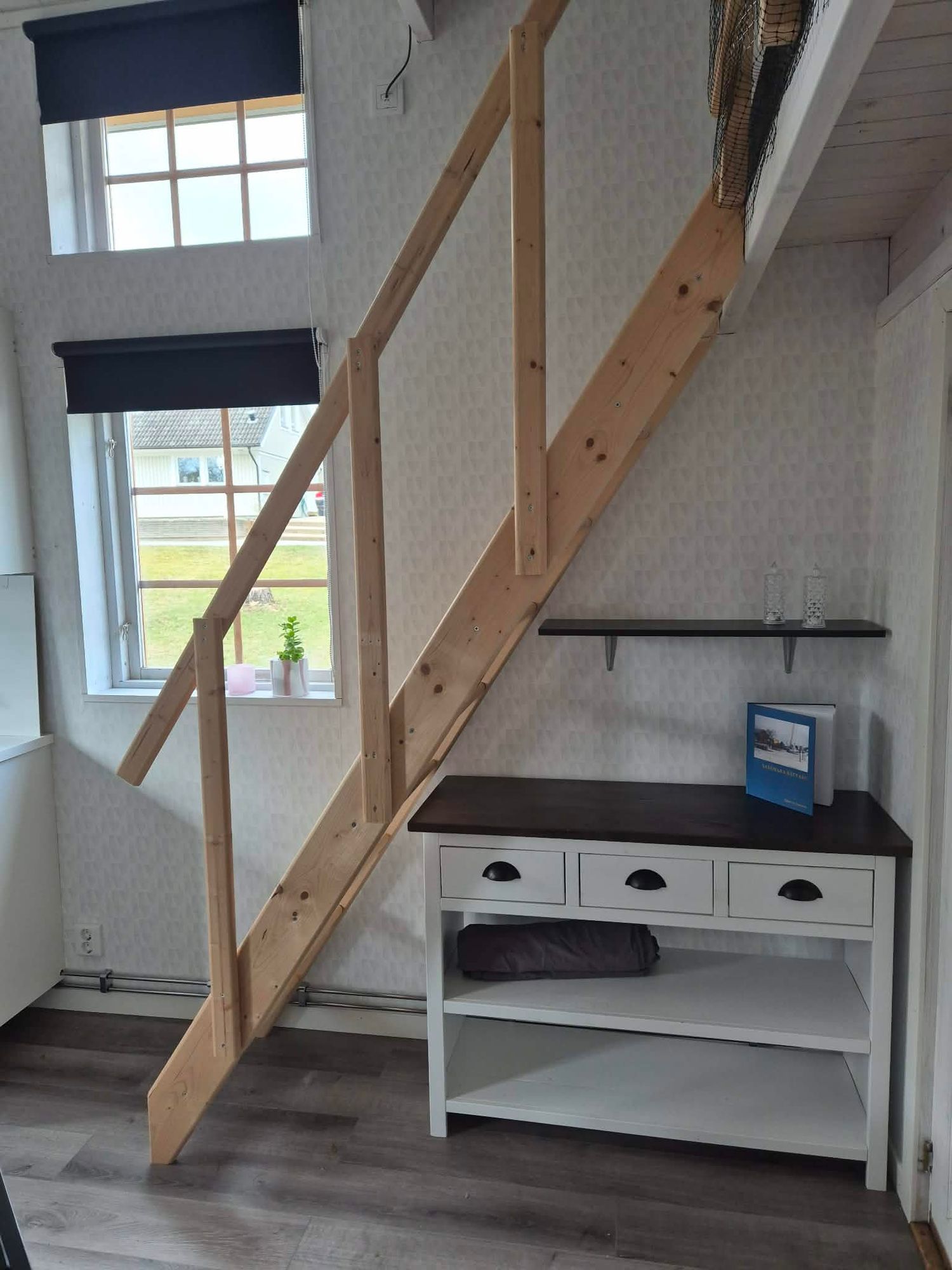 Charmigt attefallshus i Saxemara đż â bild 7 av 11